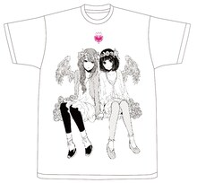 「VVEAR2015 Tシャツ 横槍メンゴ」の絵柄。(c)mengo yokoyari/SQUARE ENIX