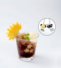 「キッチリ運んだぜ!!」「靖友 お前は最高の走りだった！」約束のベプシ!! 福富＆荒北のペアアクリルキーホルダー付き(c)渡辺航(週刊少年チャンピオン)/劇場版弱虫ペダル製作委員会