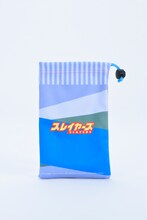 ゼルガディスのスマホクリーナー巾着。(c)2015 神坂一・あらいずみるい 発行：株式会社KADOKAWA 富士見書房 イラスト/あらいずみるい