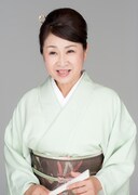 野上冴子役の麻上洋子。