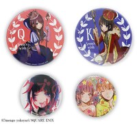 「クズの本懐」缶バッジ54mm（380円）と缶バッジ75mm（480円）。