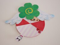 キャンペーン期間中、アニマックスの公式サイトにてダウンロードできるペーパークラフト「『ご近所物語』メッセージカード」。つまみ部分を動かすと実果子が現れる仕掛けつき。