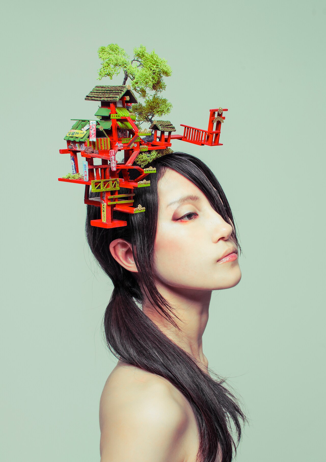 「艶漢」ハイクオリティなコスプレグラビア、ウィングスに8ページ掲載