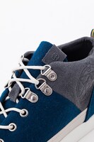 「ロイ・マスタングモデルスニーカー」(c)Hiromu Arakawa/SQUARE ENIX