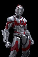 「12'HERO's MEISTER ULTRAMAN」(c)円谷プロ