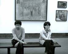 写真左からとり・みき、ヤマザキマリ。