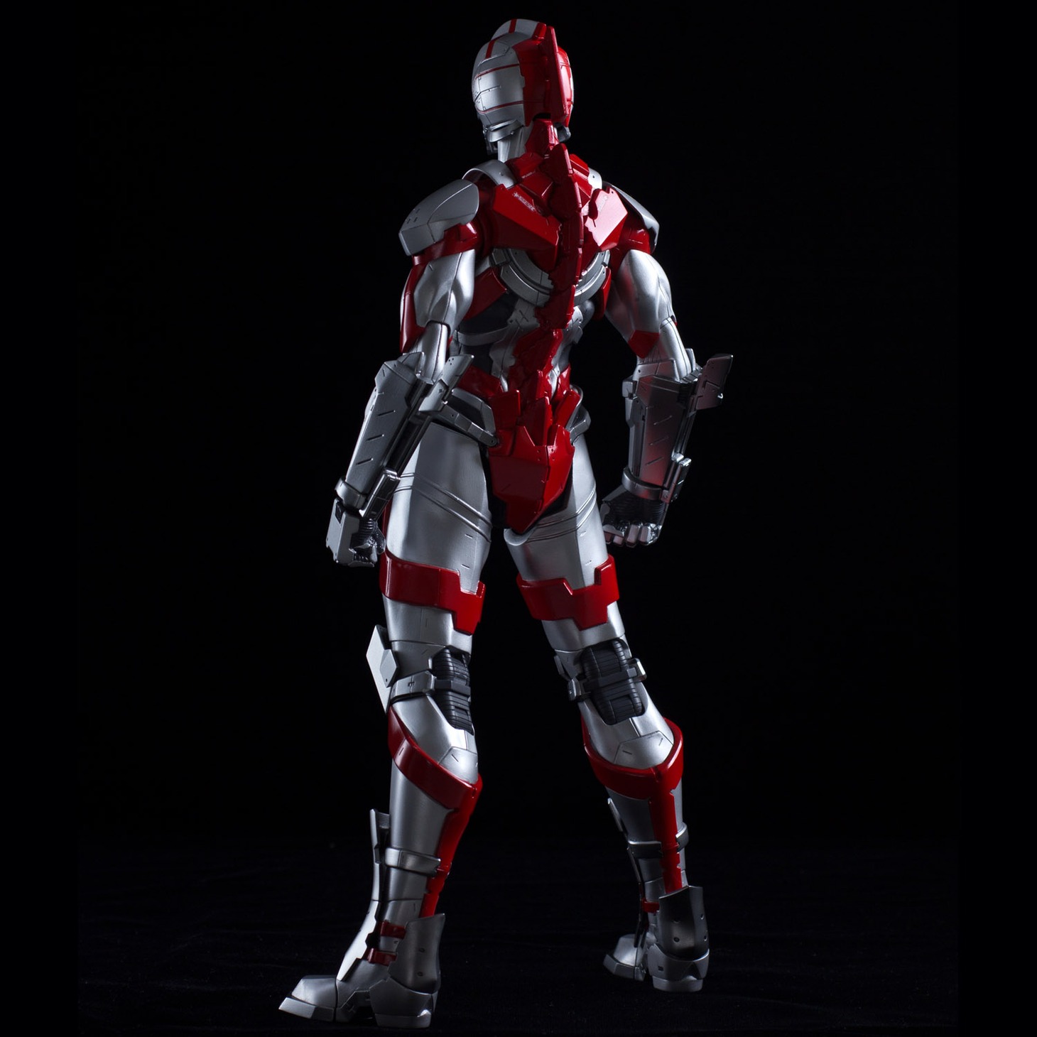 「12'HERO's MEISTER ULTRAMAN」(c)円谷プロ