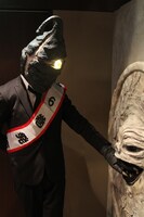 「帰ってきた怪獣酒場」を訪れたゼットン星人。