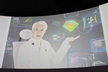 メイクをしていない手塚眞。親子だけあり、自前でもかなり手塚治虫に似ている。