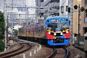 かつて運行されていた「銀河鉄道999」ラッピング電車。(c)Leiji Matsumoto,SEIBU Railway Co.,LTD.c)Leiji Matsumoto,SEIBU Railway Co.,LTD.