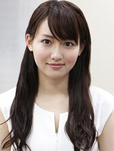 ツダ・エマ役を務める桃瀬美咲。