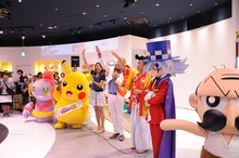 じゅんいちダビッドソンによる本田圭佑選手のモノマネ「吉田下がれ！」を行う一同。なお怪盗ジョーカーはお気に召さなかったのか、組んだ腕を解くことはなかった。