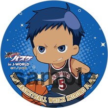 園内で販売される青峰大輝の缶バッジセットの1種。(c)藤巻忠俊／集英社・黒子のバスケ製作委員会