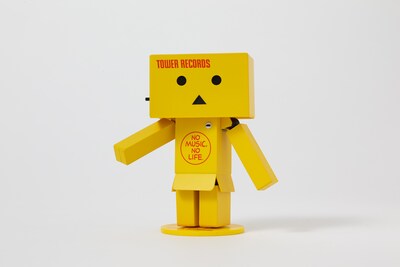 「リボルテックダンボー・ミニ TOWER RECORDS ver.」(c)KIYOHIKO AZUMA/YOTUBA SUTAZIO