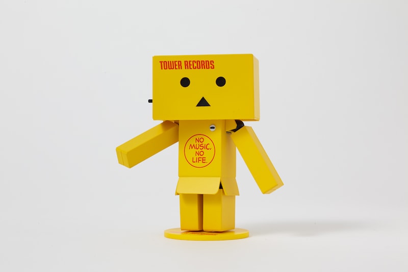 「リボルテックダンボー・ミニ TOWER RECORDS ver.」(c)KIYOHIKO AZUMA/YOTUBA SUTAZIO