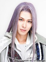 ギュンター役の小谷嘉一。