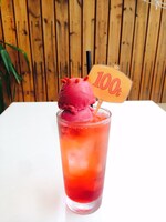 「もっこりWフロートソーダ」