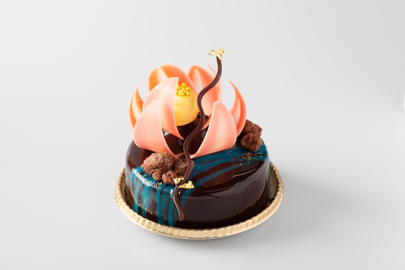 「王家の紋章ケーキ」(c)細川智栄子あんど芙～みん（月刊プリンセス）