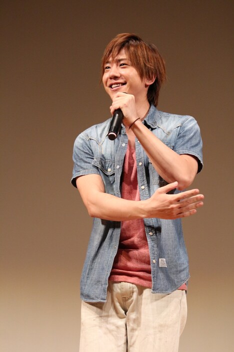 椎名鯛造 撮影：正田綾香（CLIE）(c)峰倉かずや・一迅社／最遊記歌劇伝旅社2015