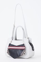 「金木研モデルハンドバッグ ハンドバッグ 東京喰種」 (c)石田スイ/集英社・東京喰種製作委員会