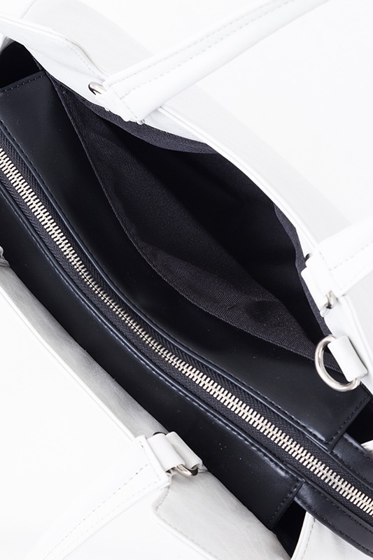 「金木研モデルハンドバッグ ハンドバッグ 東京喰種」 (c)石田スイ/集英社・東京喰種製作委員会