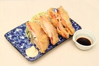 おらが蕎麦の「ごちそうハムカツ」。