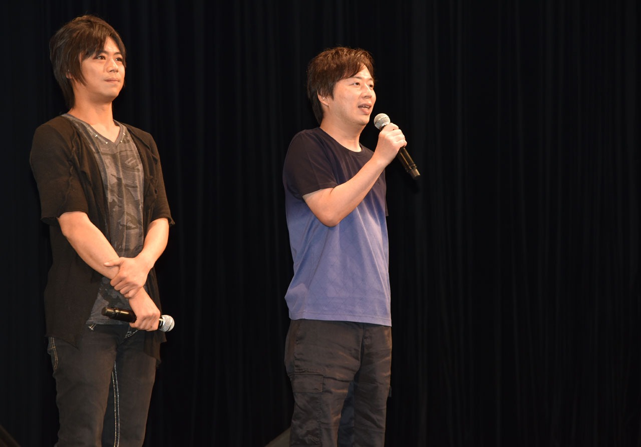 左から浪川大輔と、岸本斉史。