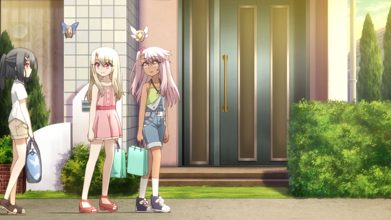 アニメ内で美遊がバッグを使用しているシーン。(c)2015 ひろやまひろし・TYPE-MOON/KADOKAWA/「プリズマ☆イリヤ ツヴァイヘルツ!」製作委員会