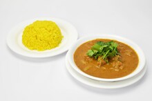 「『最上の香りを奏でろ』葉山のコリバタカレー」(c)附田祐斗・佐伯俊/集英社・遠月学園動画研究会