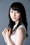 電波教師ステージに登場する、松井玲奈。