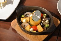 オリジナルフード「たまと万事屋のクエストアヒージョ」