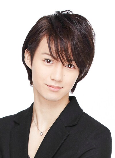 小野田坂道役の小越勇輝。