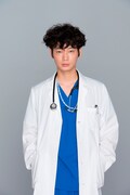 産科医の奮闘描く コウノドリ Tvドラマ化 主演は綾野剛 コミックナタリー