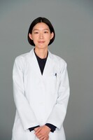 向井祥子役の江口のりこ