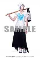 会場にてプレゼントされる、坂田銀時に扮装したモデルのブロマイド。