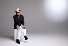 マンガ原作者の樹林伸。