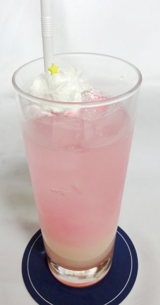 キャラクタードリンク「イリヤの魔力供給ドリンク～ピーチ味（ハート）～」。