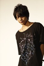 締めの挨拶では「皆さん携帯お持ちですよね。拡散よろしくお願いします！」とアピールすることも忘れない佐藤流司。