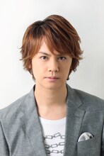 松駒くん役を演じる浦井健治。