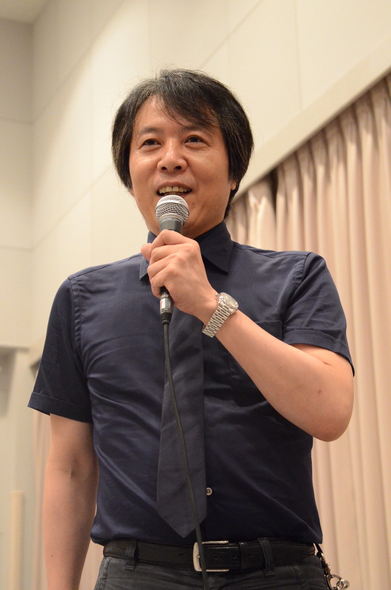 岡村俊一