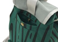 エースのボディバッグ