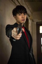 ミステリアスなイタリアンマフィア役の松下優也。