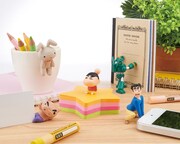 「机の上の『クレヨンしんちゃん』」のラインナップ。