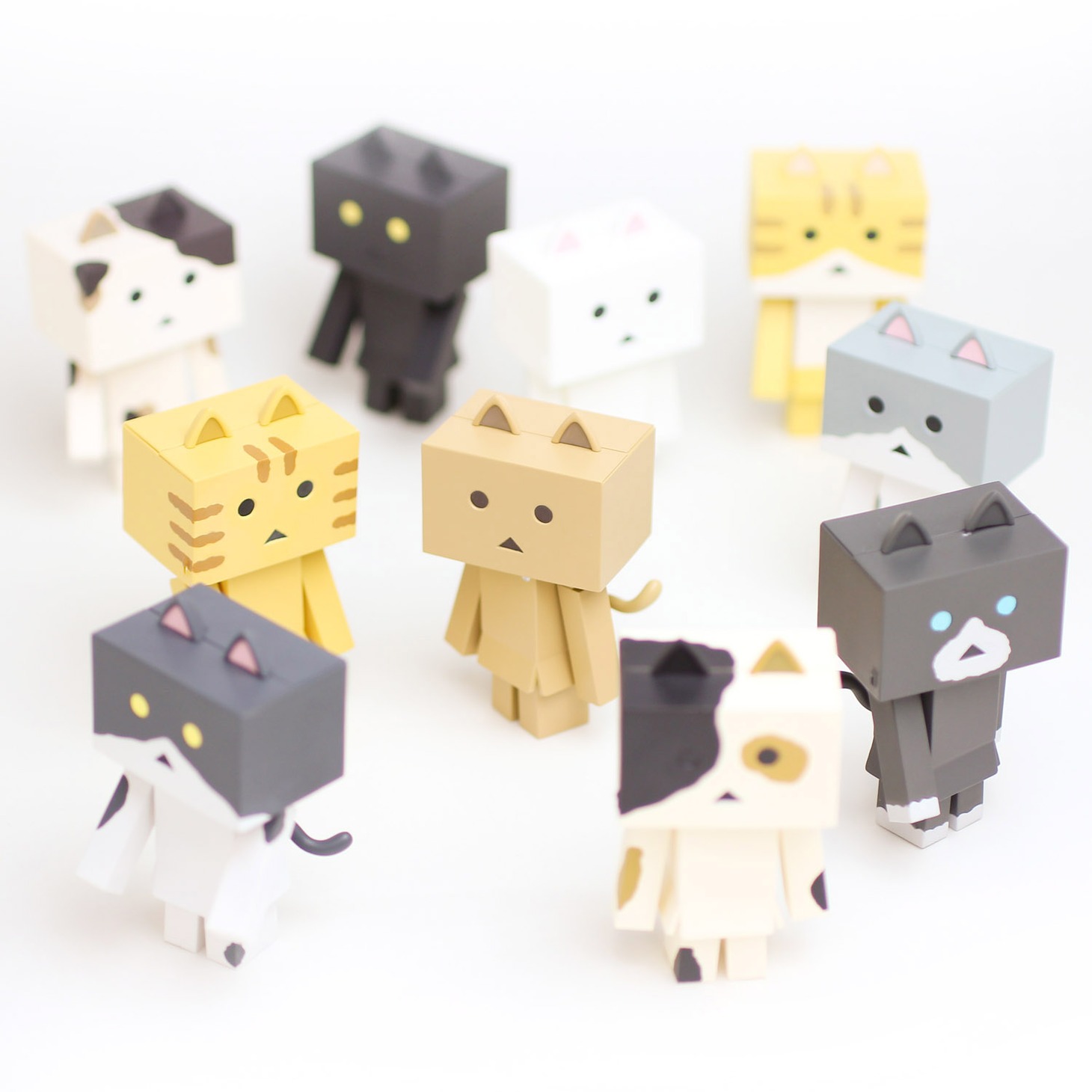「ニャンボー figure collection」のラインナップ。