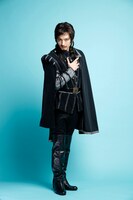 藤田玲演じるビセンテ。