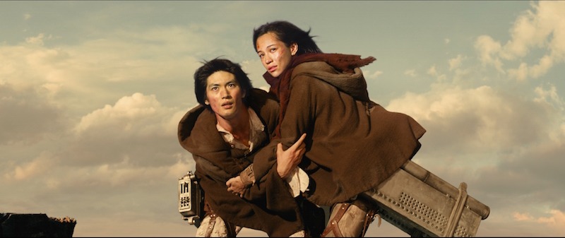 「進撃の巨人 ATTACK ON TITAN エンド オブ ザ ワールド」の予告映像より。