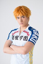 福富寿一役の滝川英治。