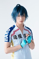 真波山岳役の植田圭輔。