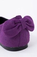 4年生モデルのパンプス。