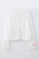 「襟付きカーディガン」のホワイト。